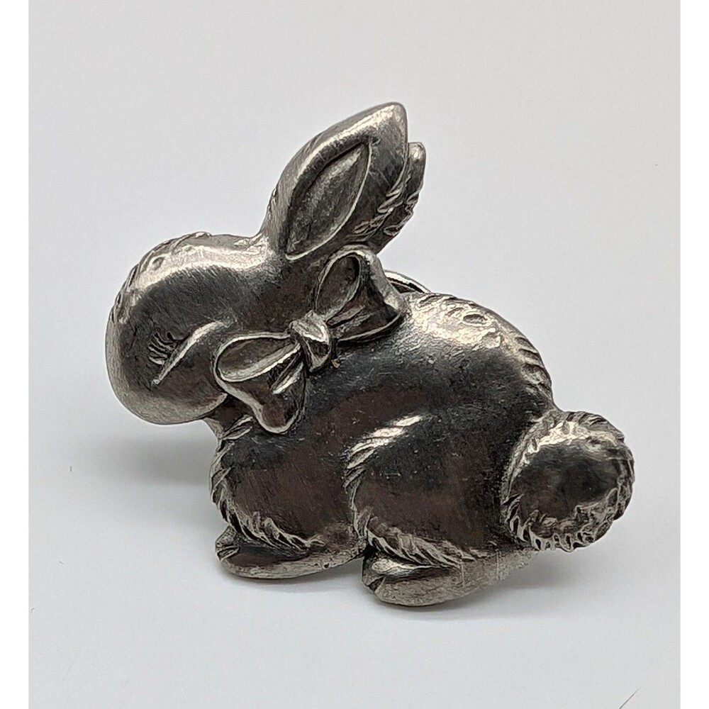 LCD Lindsey Claire Designs Pewter Bunny Rabbit Lapel Pin Spring Easter